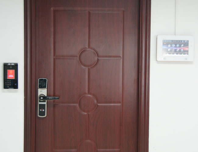 中國結智能鎖 人臉識別智能系統穩定高效、環境適應性強