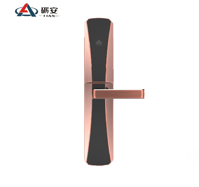 礪安軍工品質智能鎖 業界唯一 超強體驗LA7