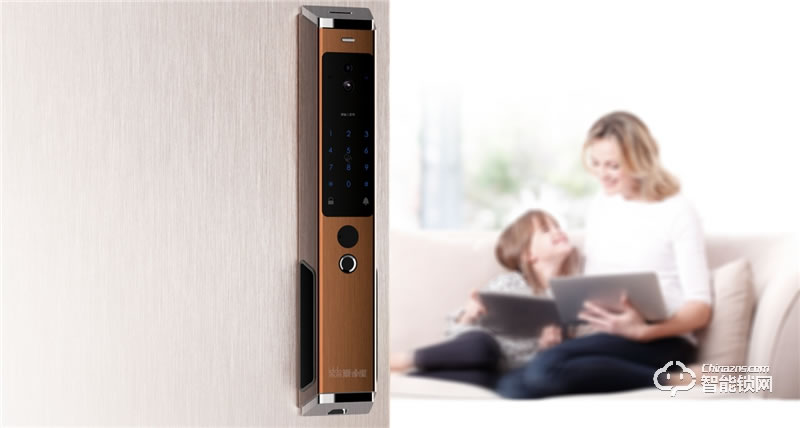 愛多屋智能鎖 比特XS全自動智能監控鎖