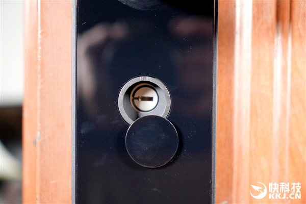 小米智能門鎖Pro圖賞：1599元帶高清可視門鈴