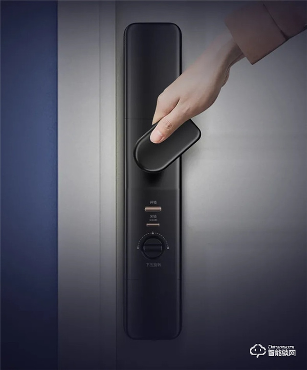 5.1開啟預(yù)售 | 德施曼新一代全自動(dòng)WiFi智能鎖 天鵝Q2 耀世登場(chǎng)！高貴生活簡(jiǎn)單擁有