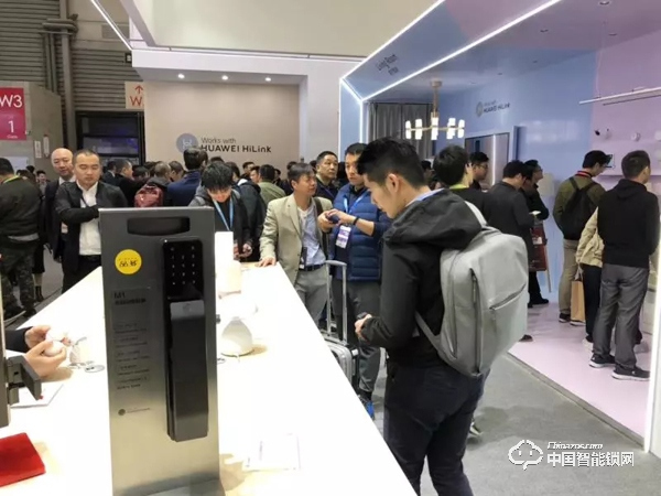 華為攜HiLink品多智能鎖亮相AWE，強勢布局智能家居領域