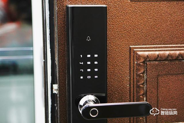 執著老式門鎖？免費試用蘇寧小Biu智能鎖，用了回不去了