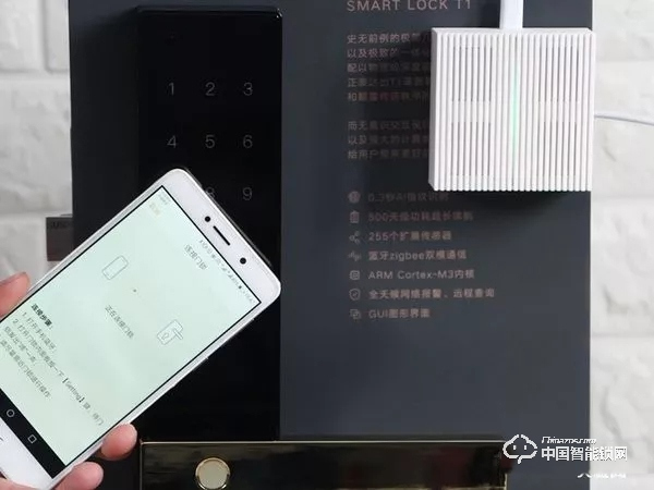 歐瑞博T1智能門鎖體驗：指紋識別精準支持多項智能防護