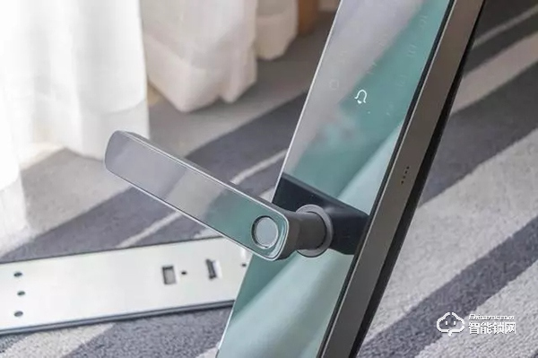 開箱評測 | 創(chuàng)米小白智能門鎖C1，讓每個(gè)家庭因科技而幸福