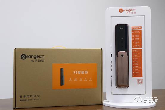 實力與顏值雙爆表！桔子物聯Orange R9全自動推拉智能鎖評測