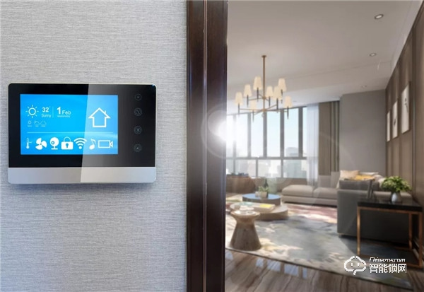 人臉鎖市場實力黑馬！聯(lián)合二號人臉識別全自動智能鎖開箱圖賞