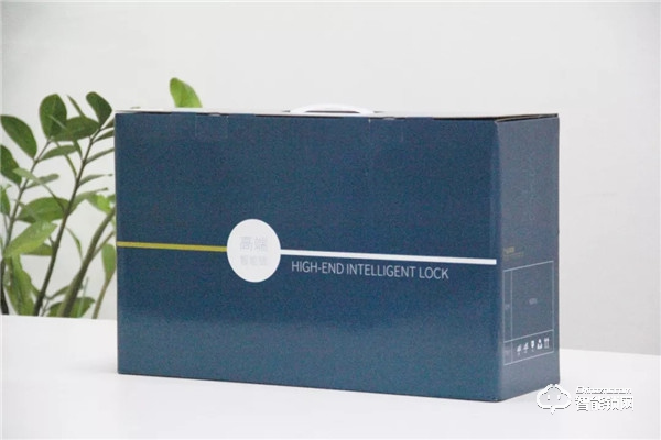 人臉鎖市場實力黑馬！聯(lián)合二號人臉識別全自動智能鎖開箱圖賞