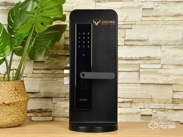 體驗鹿客Classic 2S智能鎖 開門無需等待