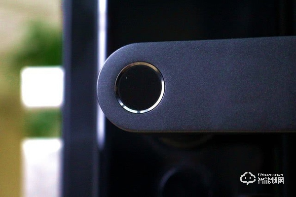 體驗鹿客Classic 2S智能鎖 開門無需等待