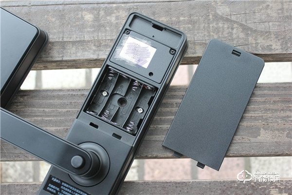 智能生活，從進門開始——小益智能鎖E206T天貓版安裝體驗