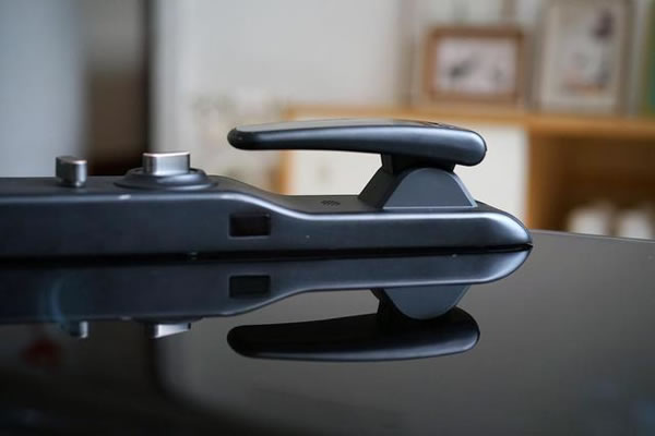 便捷安全兩不誤，希箭C1炫酷黑全自動智能鎖入手記