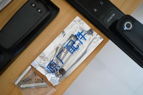 便捷安全兩不誤，希箭C1炫酷黑全自動智能鎖入手記