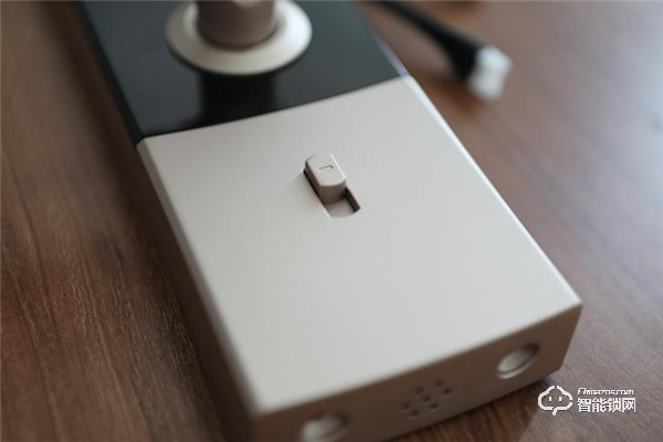 青稞智能鎖T7拆機(jī)評測，售價2999除了屏幕還有華為智卡認(rèn)證！