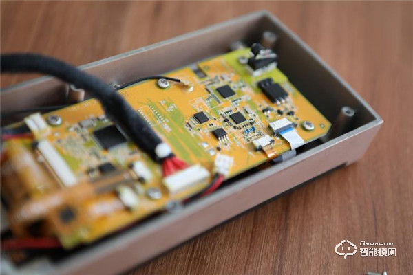 青稞智能鎖T7拆機(jī)評測，售價2999除了屏幕還有華為智卡認(rèn)證！