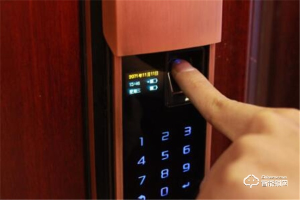 羅曼斯DD3智能鎖評測 | 始于顏值，忠于安全