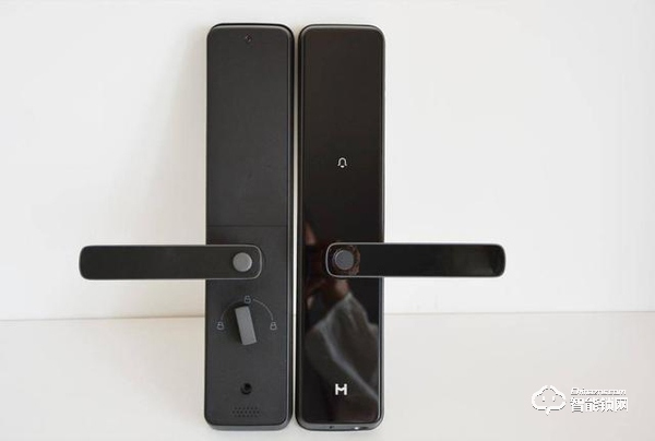 用防彈玻璃做面板，到底有多堅固，創(chuàng)米小白智能門鎖G1親測