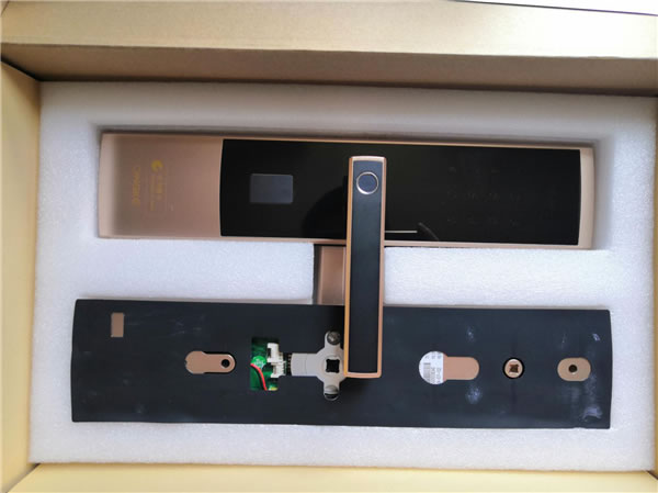 花粉青睞的智能鎖 | 青稞智能鎖E5H評測分享(支持華為錢包華為智卡) 花粉青睞的智能鎖 | 青稞智能鎖E5H評測分享(支持華為錢包華為智卡)