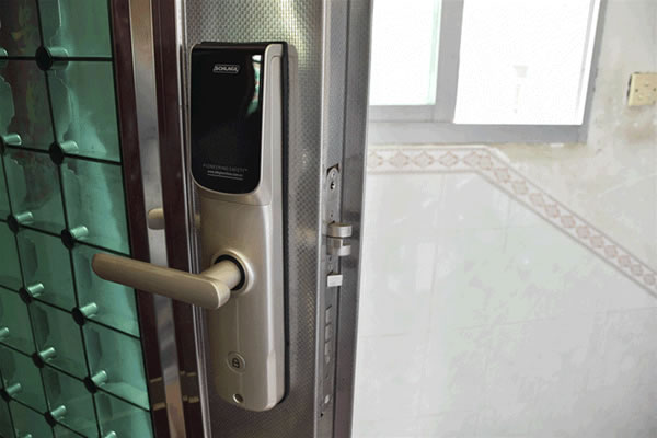 西勒奇指紋智能鎖好不好，指紋鎖對(duì)于馬大哈來說也很實(shí)用