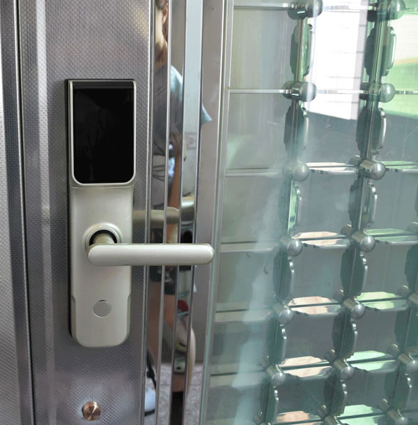 西勒奇指紋智能鎖好不好，指紋鎖對(duì)于馬大哈來說也很實(shí)用