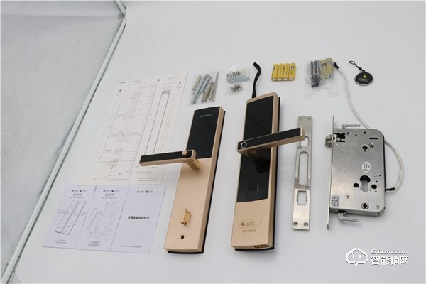 用心守護(hù)您的智慧生活，青稞智能鎖E5H開箱測評