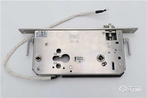 用心守護(hù)您的智慧生活，青稞智能鎖E5H開箱測評