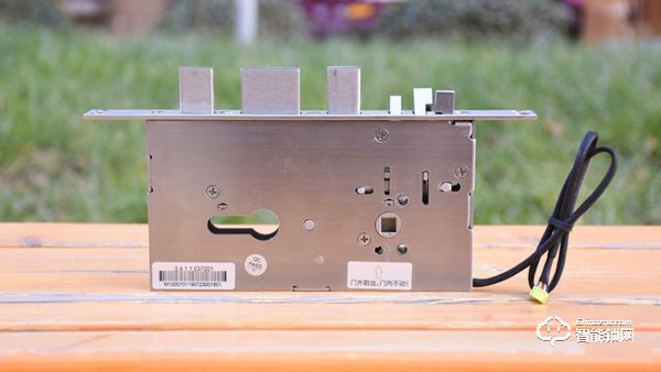 開啟智能生活第一步，米家推拉式智能門鎖體驗