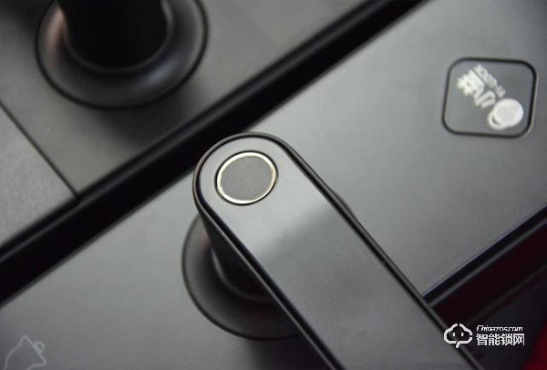 夠安全，買得起，售價僅幾百元的小益E206T智能鎖測評