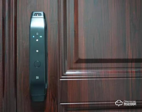 小嘀智能鎖R5評測：把“人臉”當鑰匙，0.6秒即可解鎖