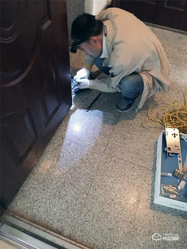 博世指紋鎖怎么樣？博世指紋鎖安裝使用評(píng)測(cè)