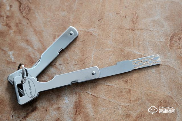 德施曼R7人臉識別智能鎖，換一個更加輕松的方式進家門