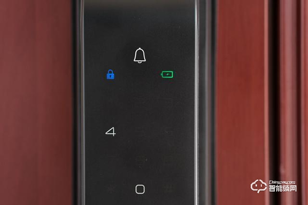 德施曼R7人臉識別智能鎖，換一個更加輕松的方式進家門