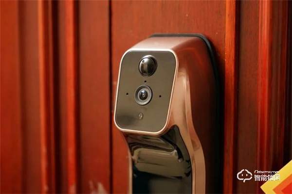 智能貓眼加持安全，螢石DL30VS視頻智能鎖體驗