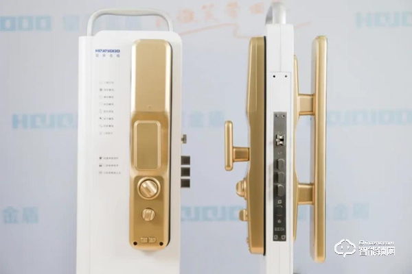 皇家金盾S50人臉識別全自動指紋鎖開箱體驗