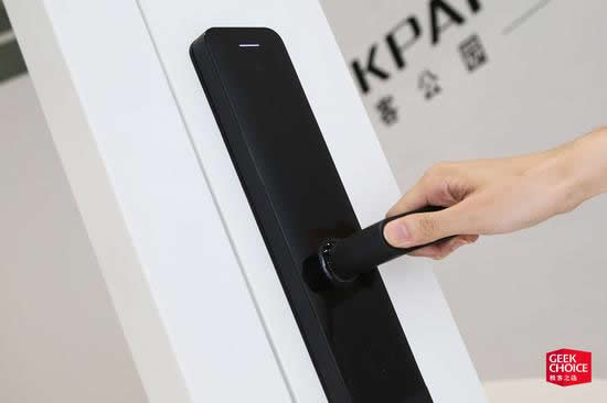 小米智能門鎖E怎么樣？快來看看實測體驗吧！