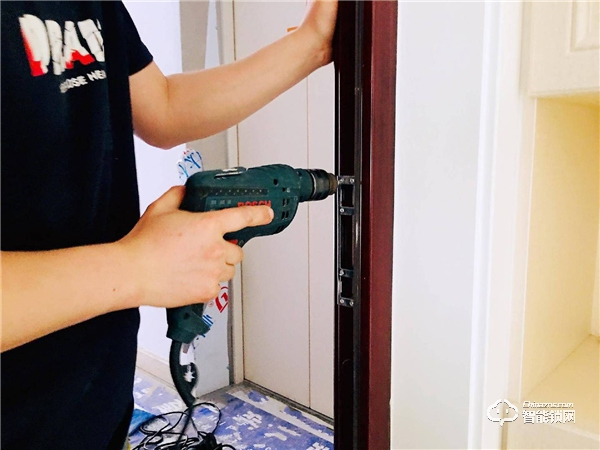 新增三大傳感技術(shù)，德施曼T91P智能鎖，讓門鎖安全系數(shù)更高