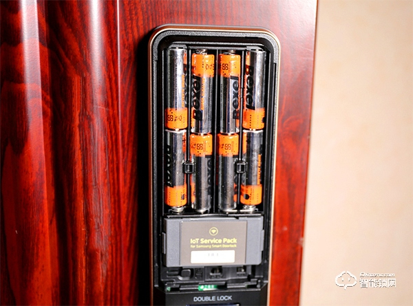 真“帝王”范兒，三星智能鎖SHP-DP609評測：推拉上手無門檻