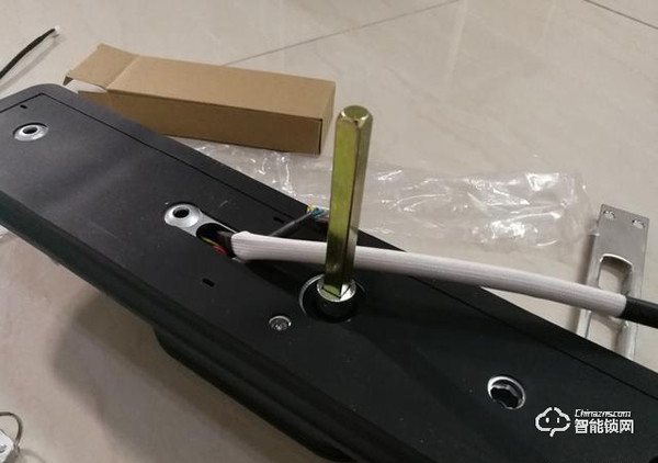 C級鎖芯+5D安全防護技術，TCL智能鎖安全杠桿滴