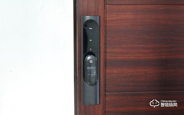 C級鎖芯+5D安全防護技術，TCL智能鎖安全杠桿滴