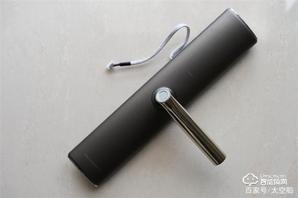 德施曼V8智能門鎖，以專業之名去守護我的家門