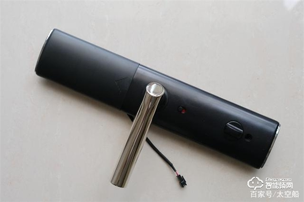 德施曼V8智能門鎖，以專業之名去守護我的家門