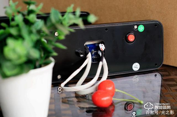 小益X6智能鎖天貓版測評：門鈴貓眼和門鎖三合一，更安全更實惠