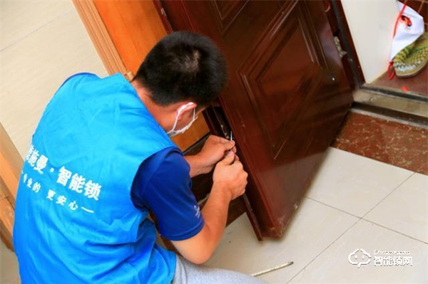 智能鎖挑花了眼，到底該如何選擇？（親身體驗(yàn)）