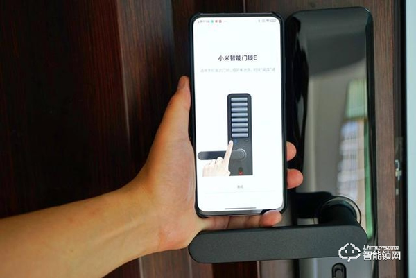 小米智能門鎖E上手：高性價比+體驗才是王道
