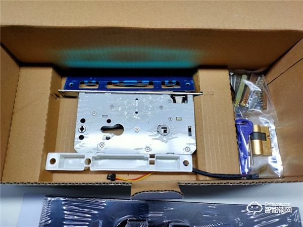 輕租智能鎖真實測評：租的放心，管的省心