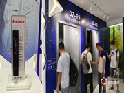 真實測評|我們嘗試用照片視頻騙過櫻花R9全自動3D人臉識別智能鎖