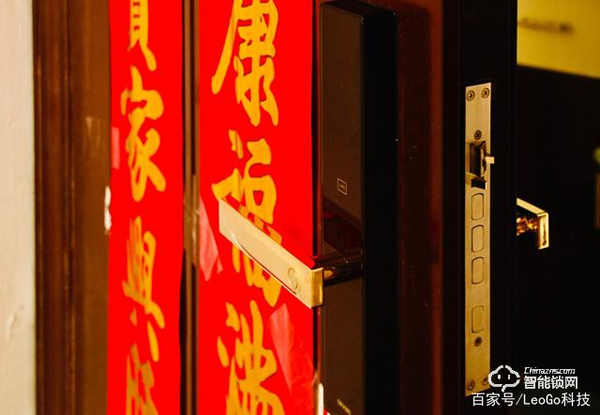 歐瑞博智能門鎖S2黑武士體驗(yàn)：讓我遠(yuǎn)離丟失鑰匙的尷尬