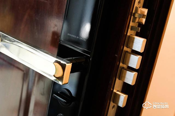 糖紙眾測丨歐瑞博智能門鎖 S2：精致的外表，智能的「芯」