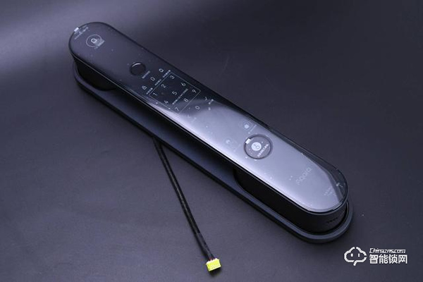 Aqara全自動(dòng)智能推拉鎖D100，讓我成為全村最靚的仔