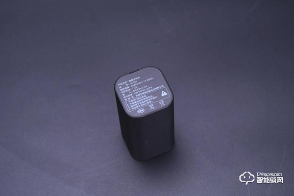 Aqara全自動(dòng)智能推拉鎖D100，讓我成為全村最靚的仔